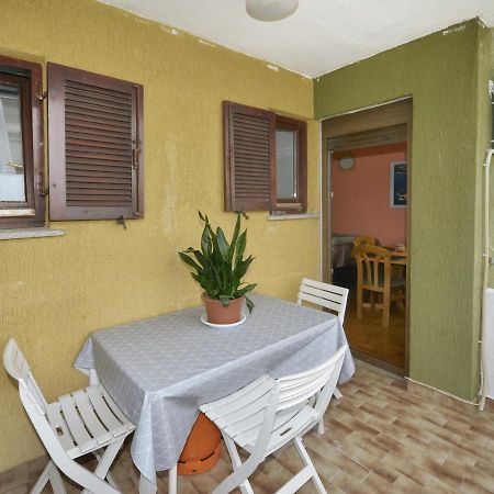 פורץ Apartman Kuki מראה חיצוני תמונה
