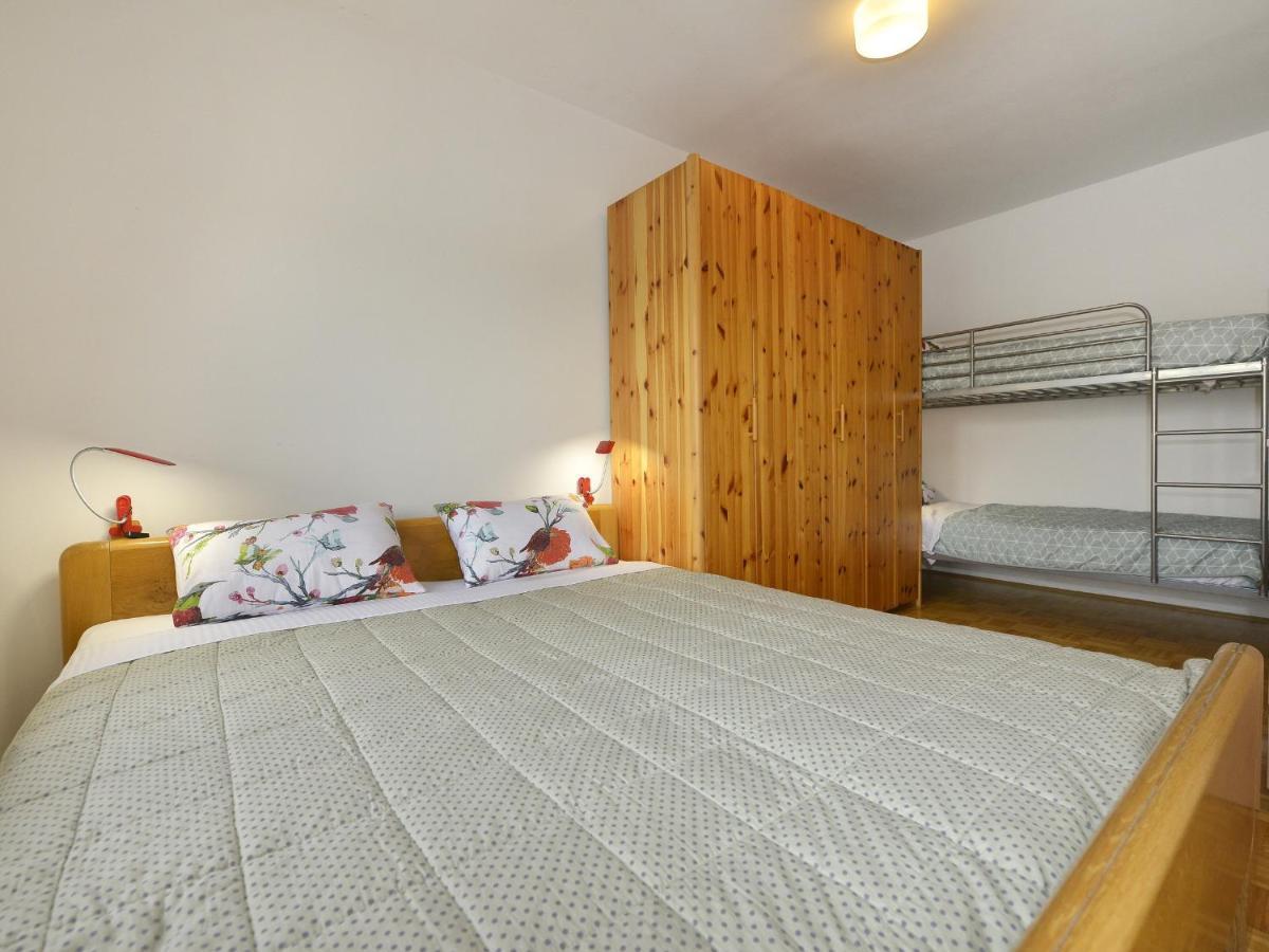 פורץ Apartman Kuki מראה חיצוני תמונה